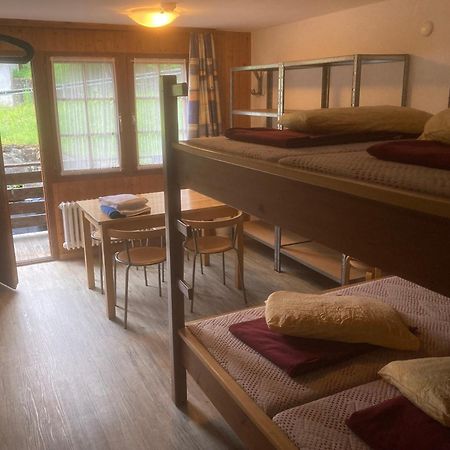 Camping Jungfrau Lauterbrunnen Phòng bức ảnh