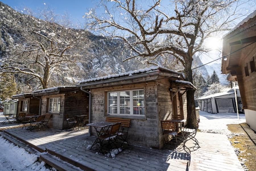 Camping Jungfrau Lauterbrunnen Ngoại thất bức ảnh