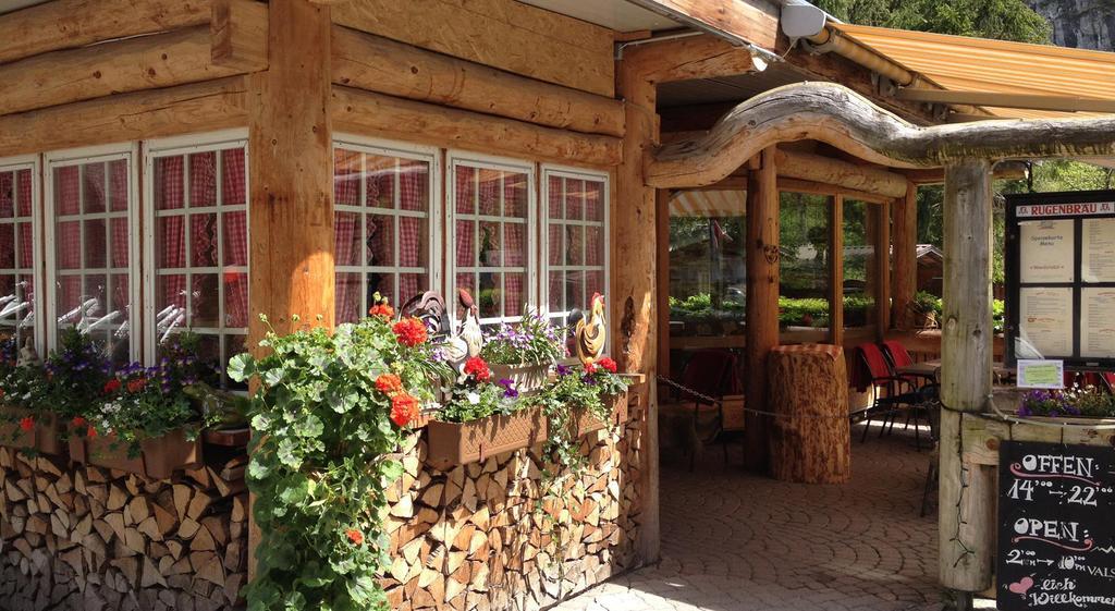 Camping Jungfrau Lauterbrunnen Ngoại thất bức ảnh