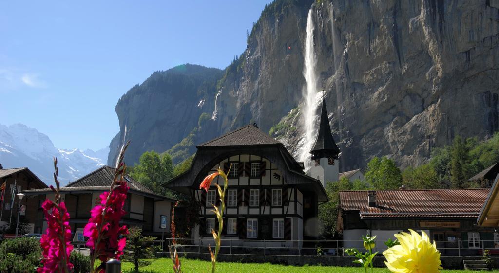 Camping Jungfrau Hotel Lauterbrunnen Ngoại thất bức ảnh