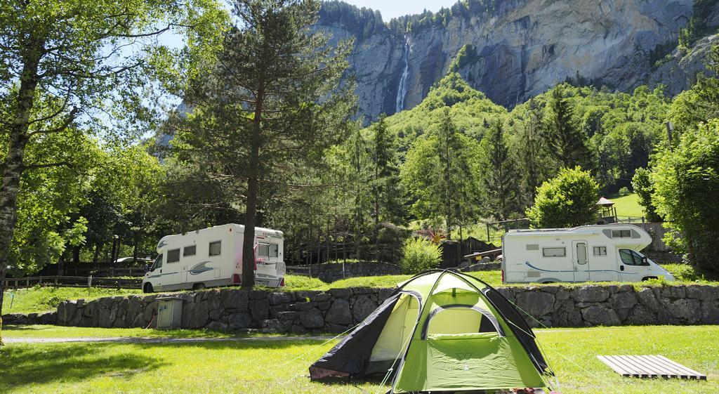 Camping Jungfrau Lauterbrunnen Ngoại thất bức ảnh